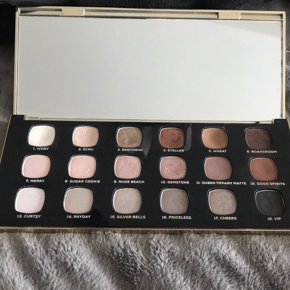 Bare minerals “The Hidden Treasure” palette